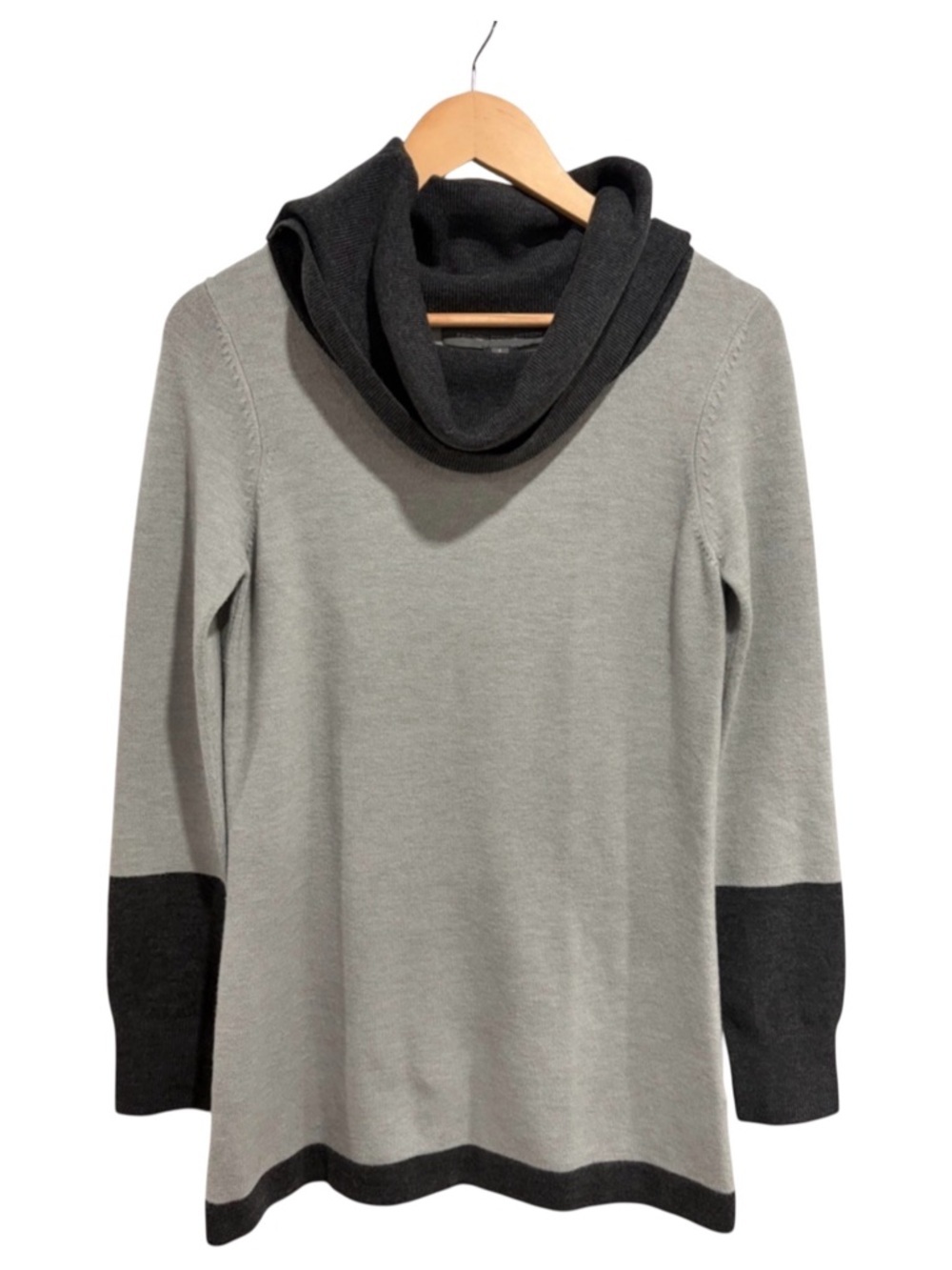 2/$40 French Connection Two-Tone Grey Long Sleeve Cowl Neck Sweater